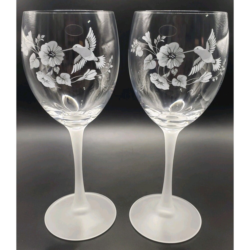 Avon Gift Collection  Crystal Hummingbird Stemware Goblet - Set of Two F25957-1!